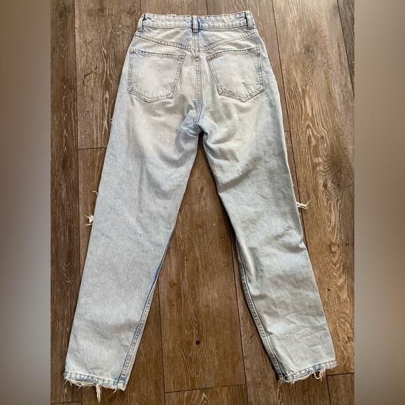 ZARA Light Wash High-Waisted Distressed Mom Jeans | Size 2 - Picture 3 of 8